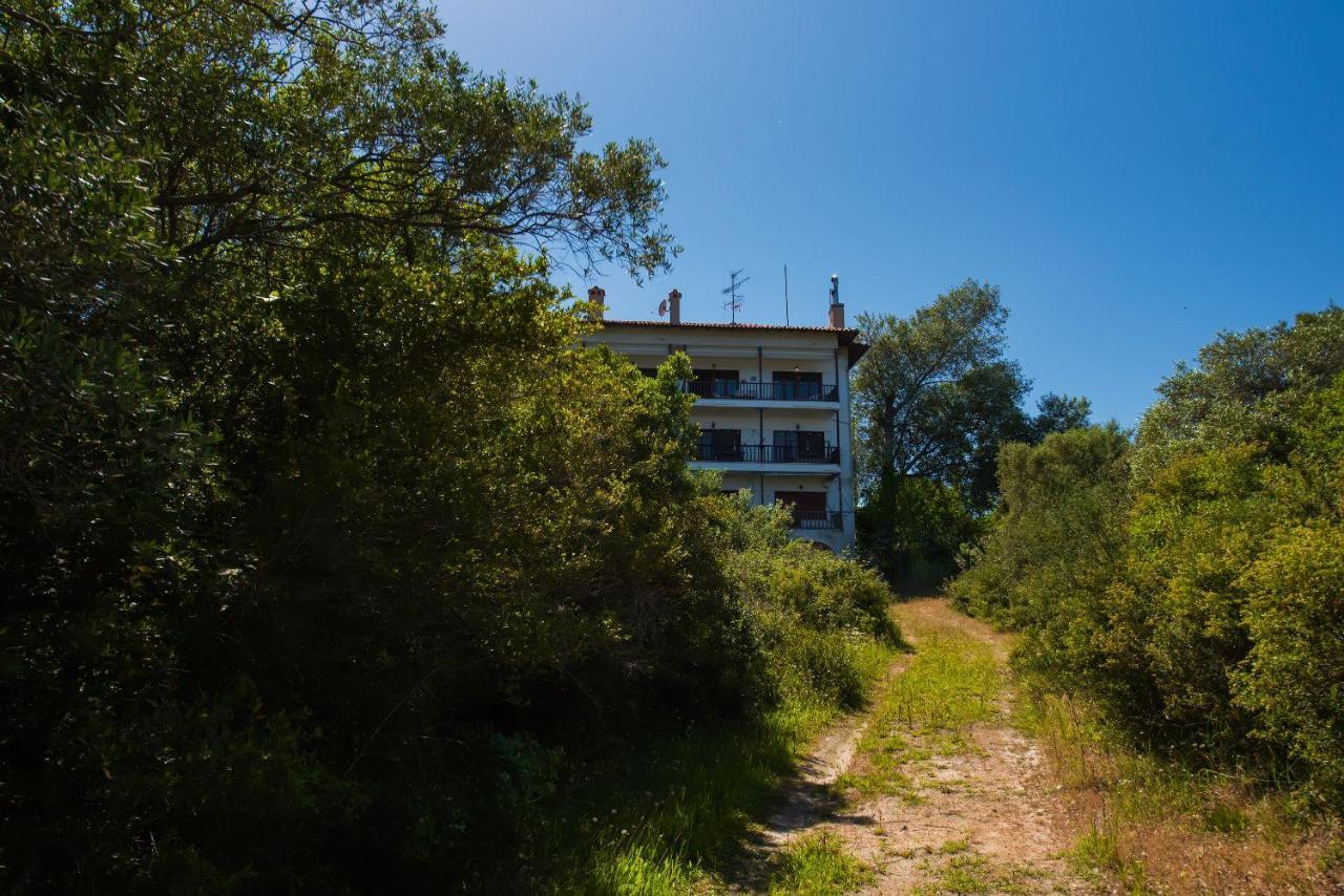 Nereus & Oceanus Beachfront Apartments, Lagonisi Beach #Feelslikehome Ormos Panagias Zewnętrze zdjęcie