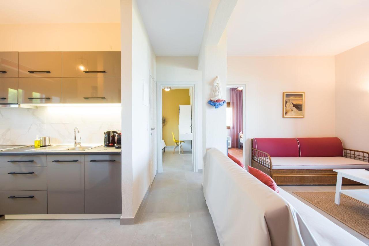 Nereus & Oceanus Beachfront Apartments, Lagonisi Beach #Feelslikehome Ormos Panagias Zewnętrze zdjęcie